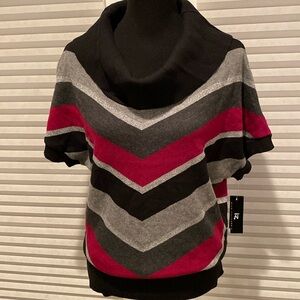 NWT IZ Byer Cowl Neck Short Sleeve Sweater Sz M
